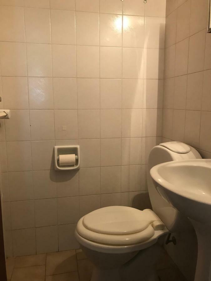 Departamento Amoblado En Pleno Centro, Con Cochera Bahía Blanca Екстериор снимка